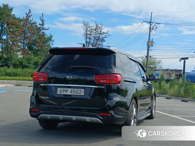 Kia The New Carnival id 4772644 из Кореи 8
