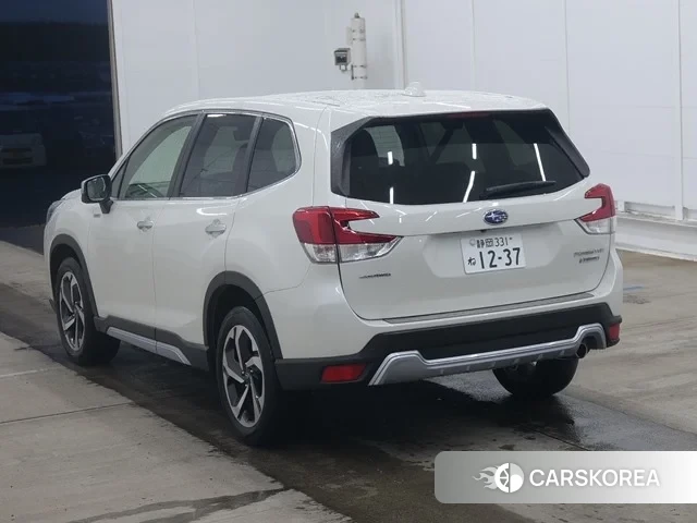 Subaru Forester 2022 из Японии, фото 2