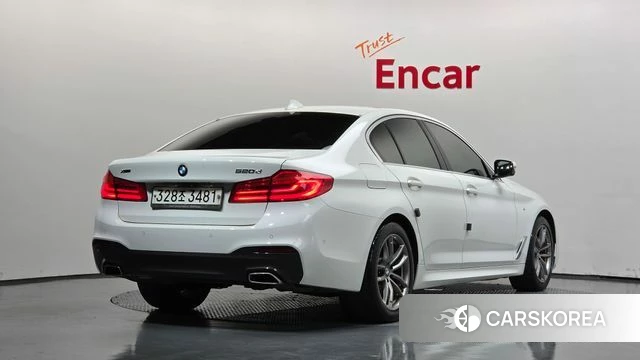 BMW 5 Series (G30) id 4952391 из Кореи 12
