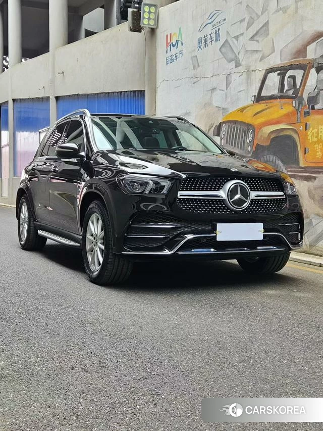 Mercedes-Benz GLE 2021 Черный из Китая, фото 2