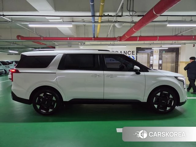 Kia The New Carnival 4th Generation 2026 Белый из Кореи, фото 2