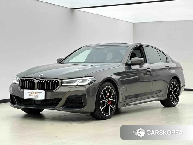 BMW 5 series 2023 Другой из Китая, фото 2