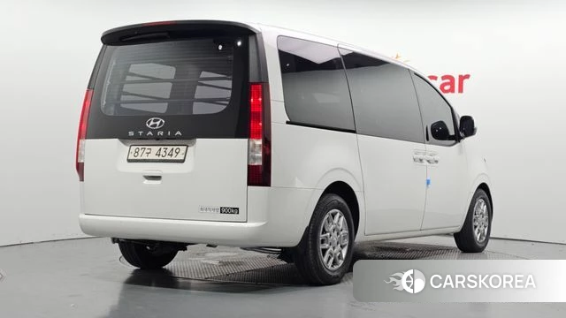 Hyundai Staria id 4793780 из Кореи 12