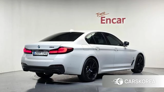 BMW 5 Series (G30) id 5016652 из Кореи 12
