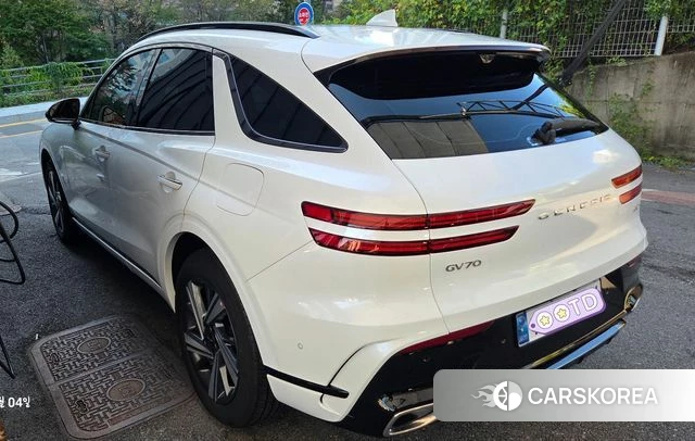 Genesis GV70 2024 Белый из Кореи, фото 2
