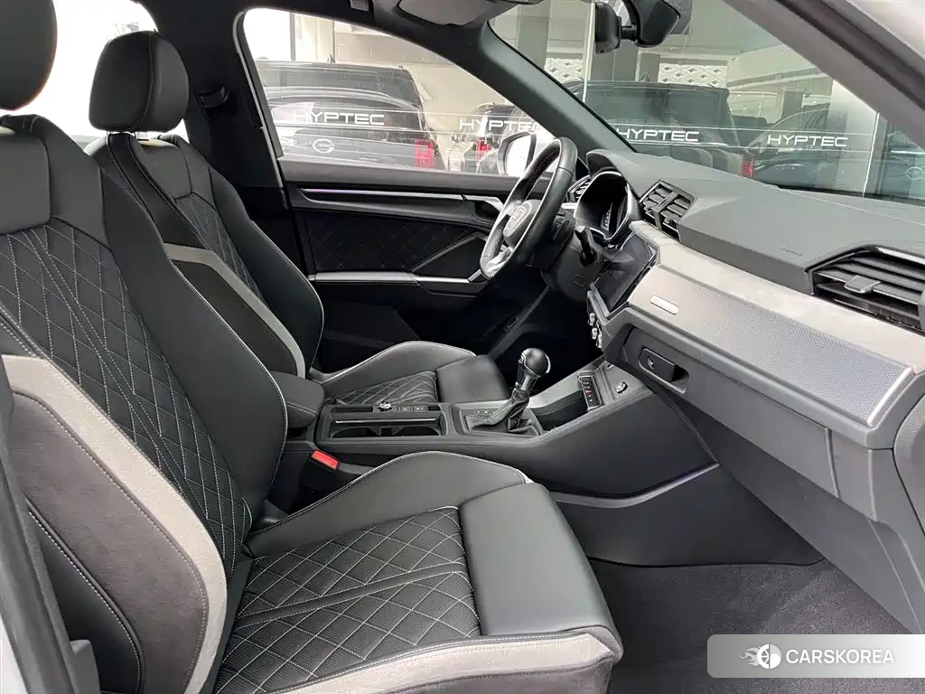 Audi Q3 2024 Белый из Китая, фото 4