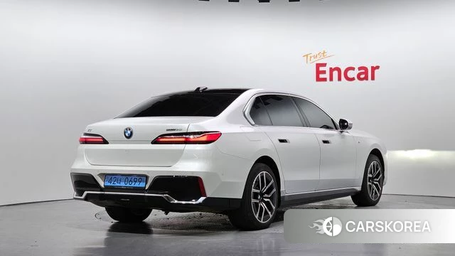 BMW i7 (G70) id 4554684 из Кореи 12