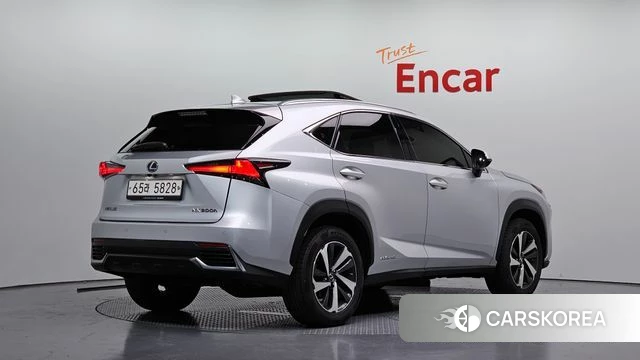 Lexus NX300h id 4633176 из Кореи 13
