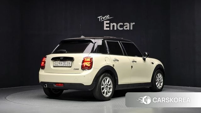 Mini Cooper id 4943719 из Кореи 12