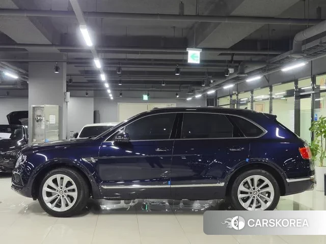 Bentley Bentayga id 3646741 из Кореи 12