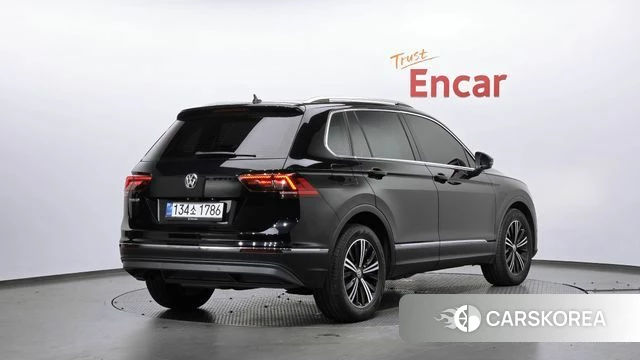 Volkswagen Tiguan second Generation id 5060322 из Кореи 12