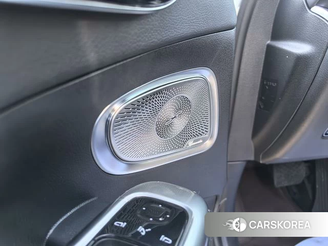 Mercedes-Benz C-class 2023 Белый из Китая, фото 2