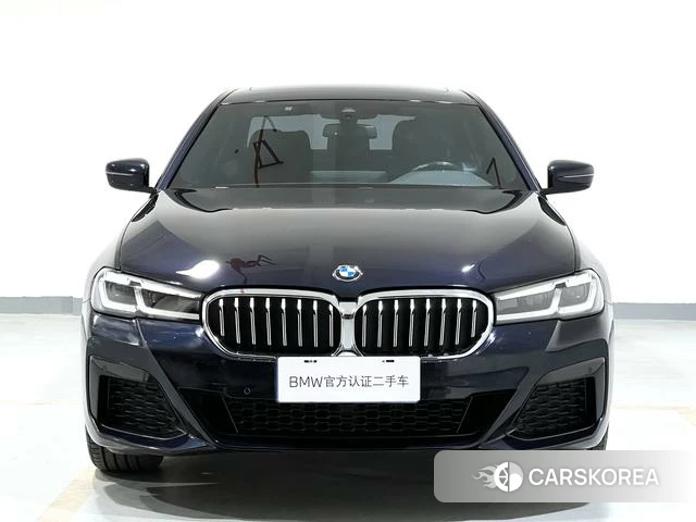 BMW 5 series 2023 Синий из Китая, фото 5