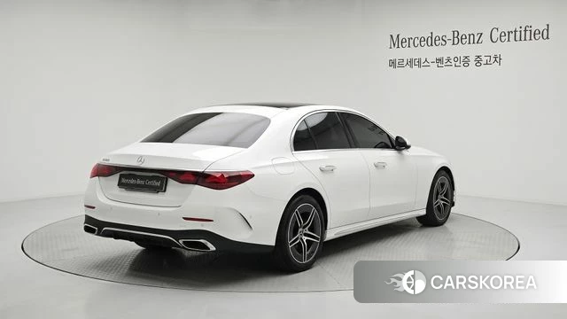 Mercedes-Benz E-Class W214 2026 Белый из Кореи, фото 4