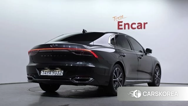 Hyundai The New Grandeur IG id 3916805 из Кореи 12
