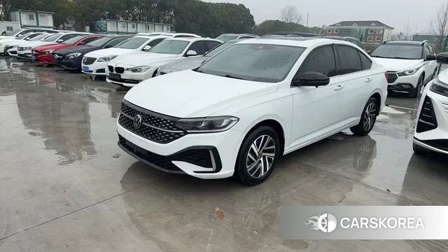 Volkswagen Lavida 2023 Белый из Китая, фото 2