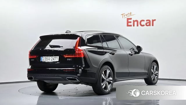 Volvo V60 Cross-Country 2nd Generation id 4992566 из Кореи 12