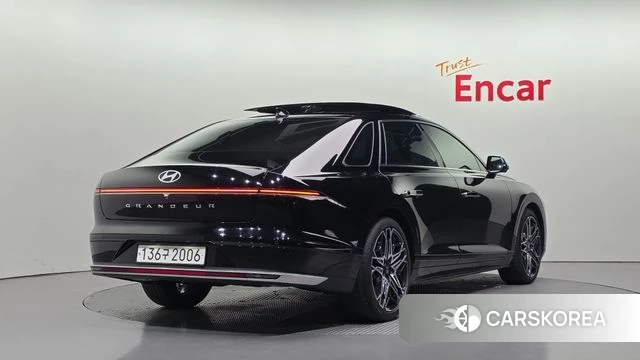 Hyundai Grandeur (GN7) id 4985896 из Кореи 12