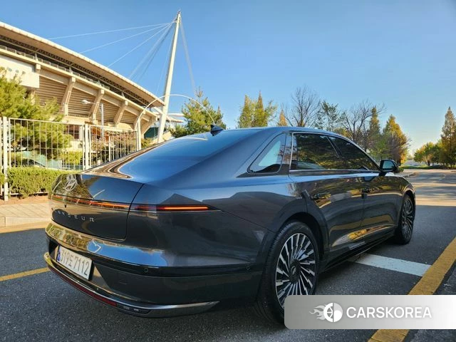 Hyundai Grandeur Hybrid (GN7) id 5021231 из Кореи 12