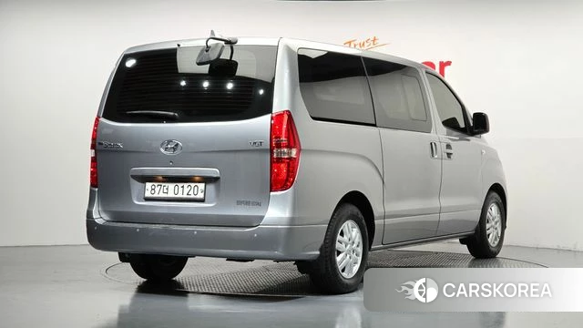 Hyundai The New Grand Starex id 4959340 из Кореи 12