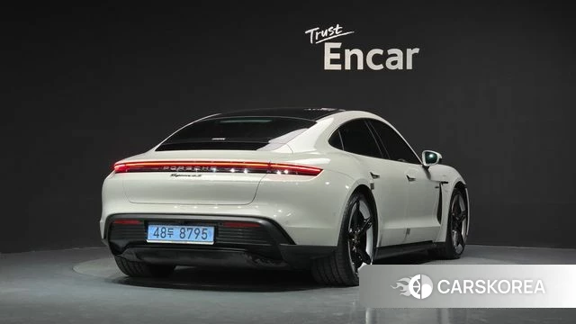 Porsche Taycan id 4957285 из Кореи 12