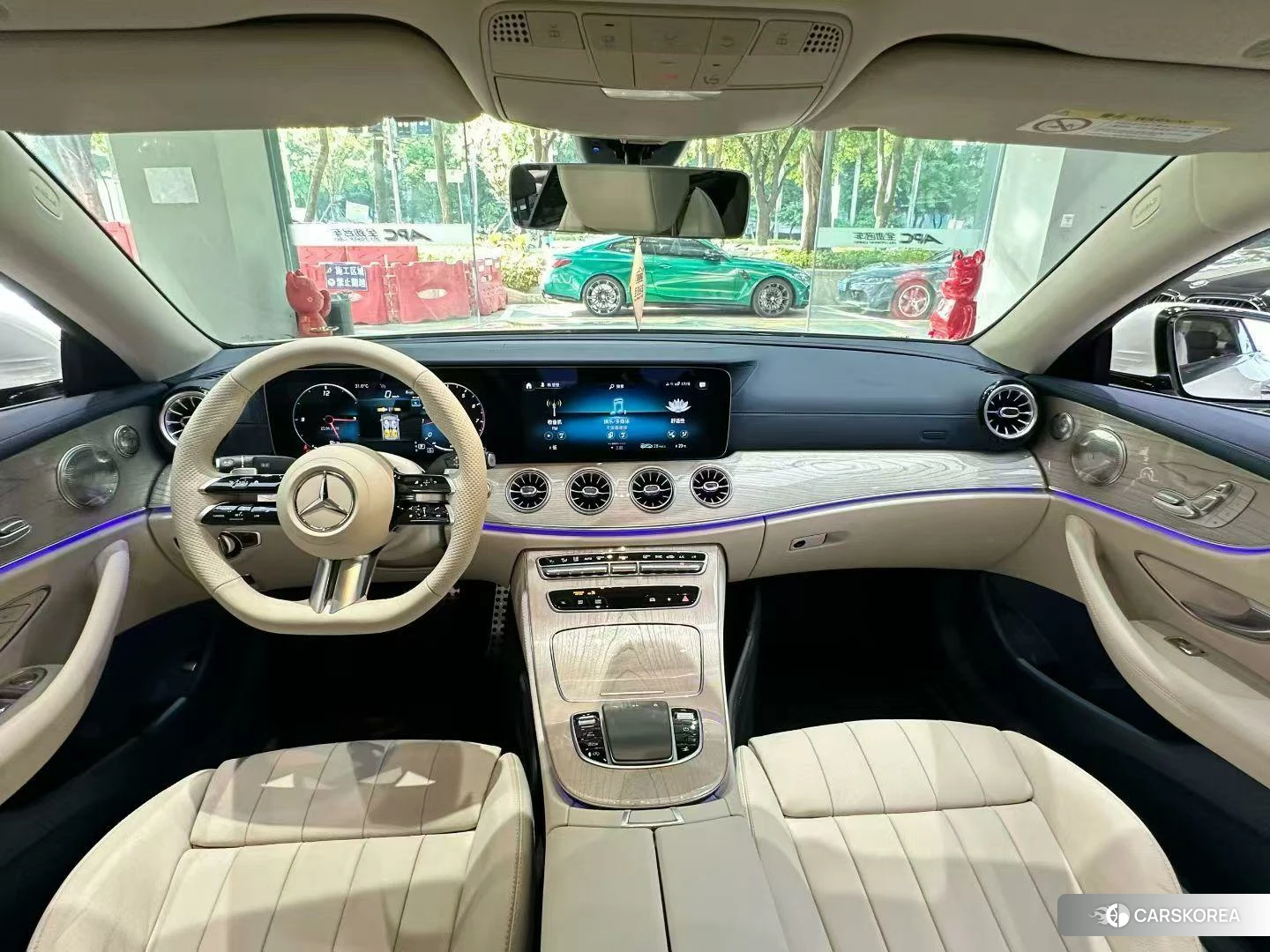 Mercedes-Benz E-Class 2023 Белый из Китая, фото 2