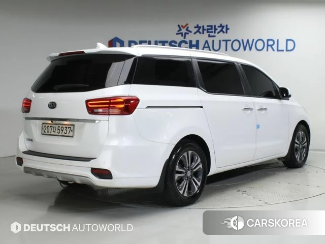 Kia The New Carnival id 5041945 из Кореи 12
