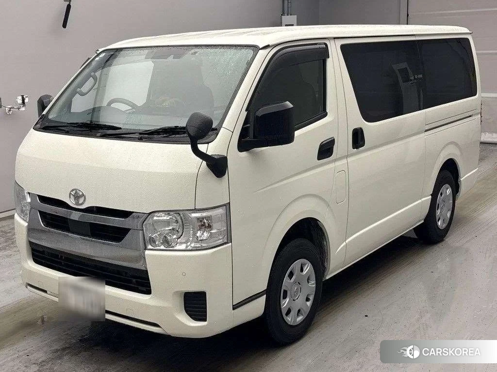 Toyota HiAce Van 2025 из Японии, фото 2