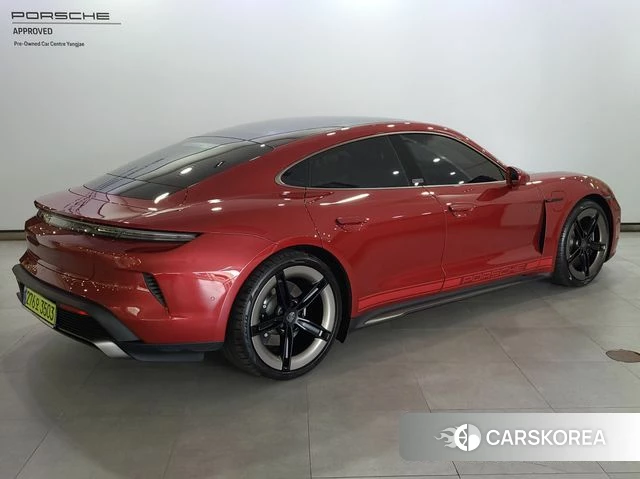 Porsche Taycan id 4681362 из Кореи 11
