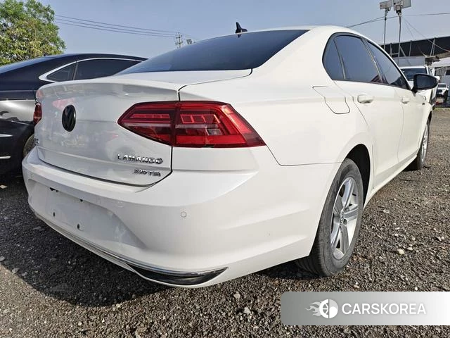 Volkswagen Lamando 2022 Белый из Китая, фото 2