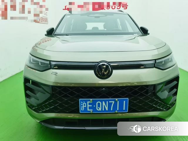 Volkswagen Tayron 2025 Зеленый из Китая, фото 2