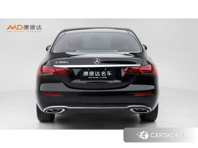 Mercedes-Benz E-Class 2022 Черный из Китая, фото 2