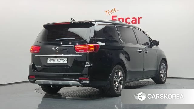 Kia The New Carnival id 5054693 из Кореи 12