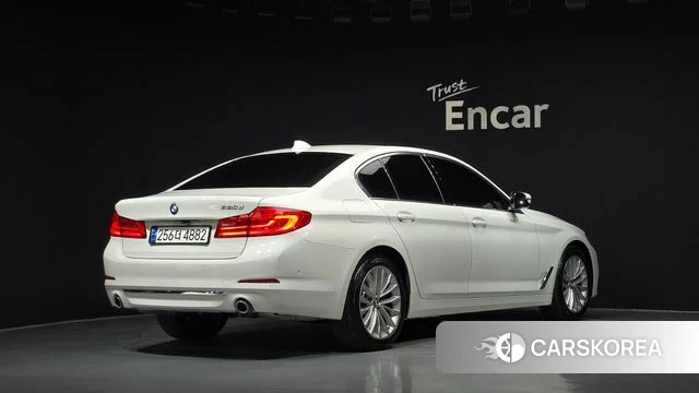 BMW 5 Series (G30) id 5023711 из Кореи 12