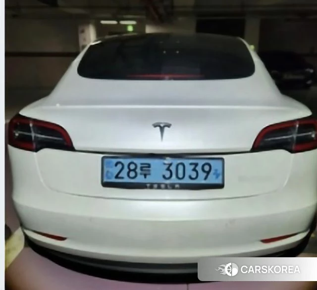 Tesla Model 3 2022 Белый из Кореи, фото 2