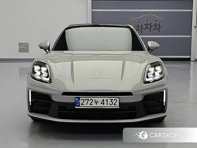 Porsche Panamera (976) 2024 Серебристо-серый из Кореи, фото 2
