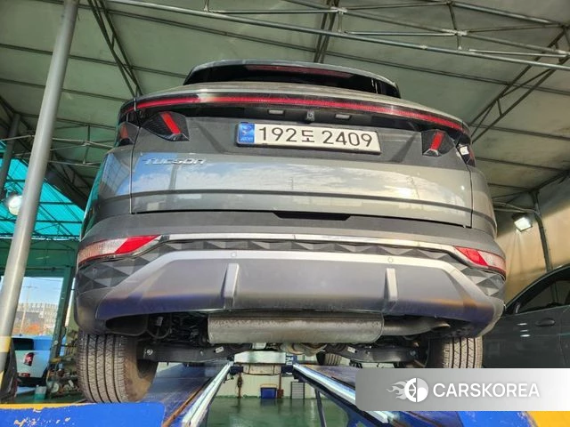 Hyundai Tucson Hybrid (NX4) 2023 Серый из Кореи, фото 2
