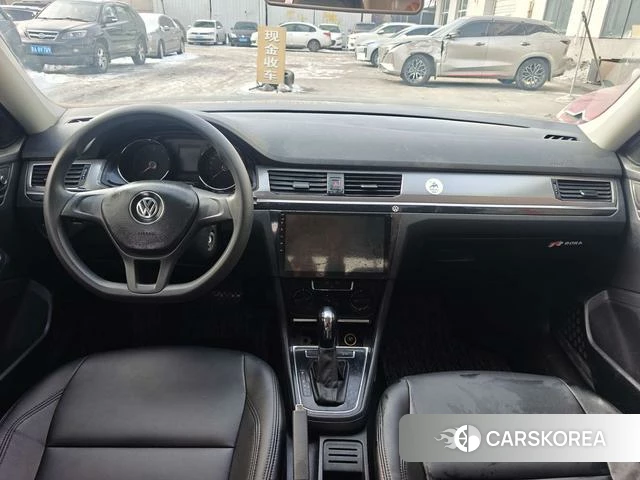 Volkswagen Bora 2021 Белый из Китая, фото 2