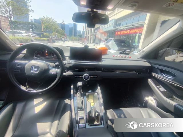 Honda Inspire 2024 Белый из Китая, фото 2