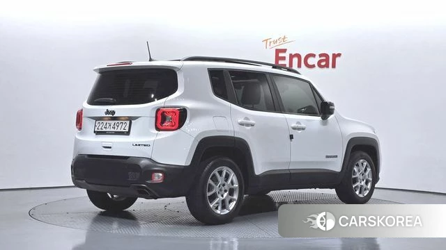 Jeep Renegade id 4992688 из Кореи 12