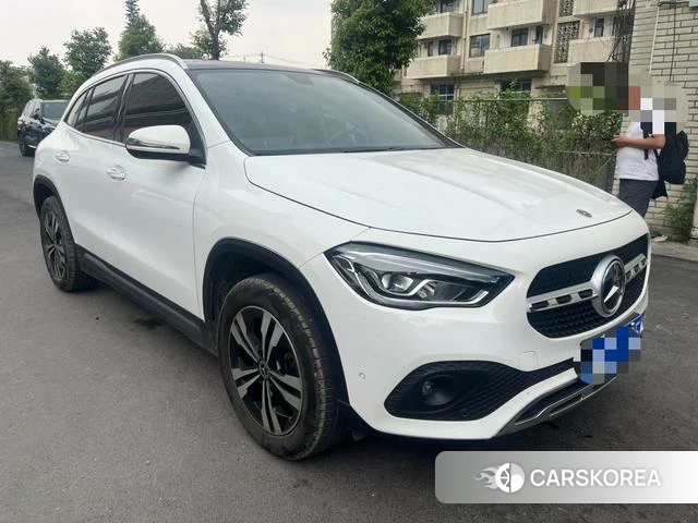 Mercedes-Benz GLA 2021 Белый из Китая, фото 2