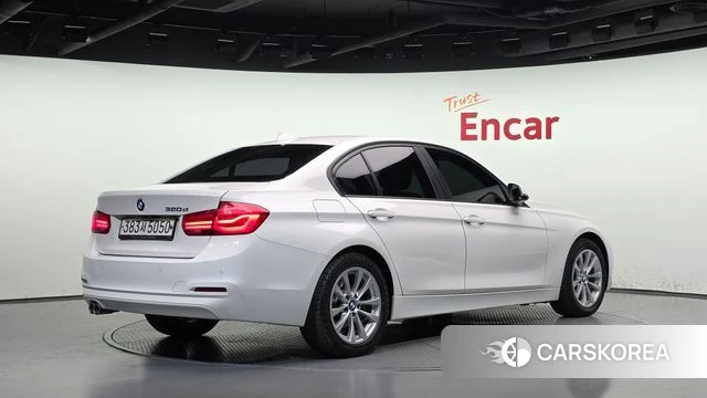 BMW 3 Series (F30) id 5042277 из Кореи 12