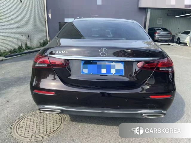 Mercedes-Benz E-Class 2021 Черный из Китая, фото 6