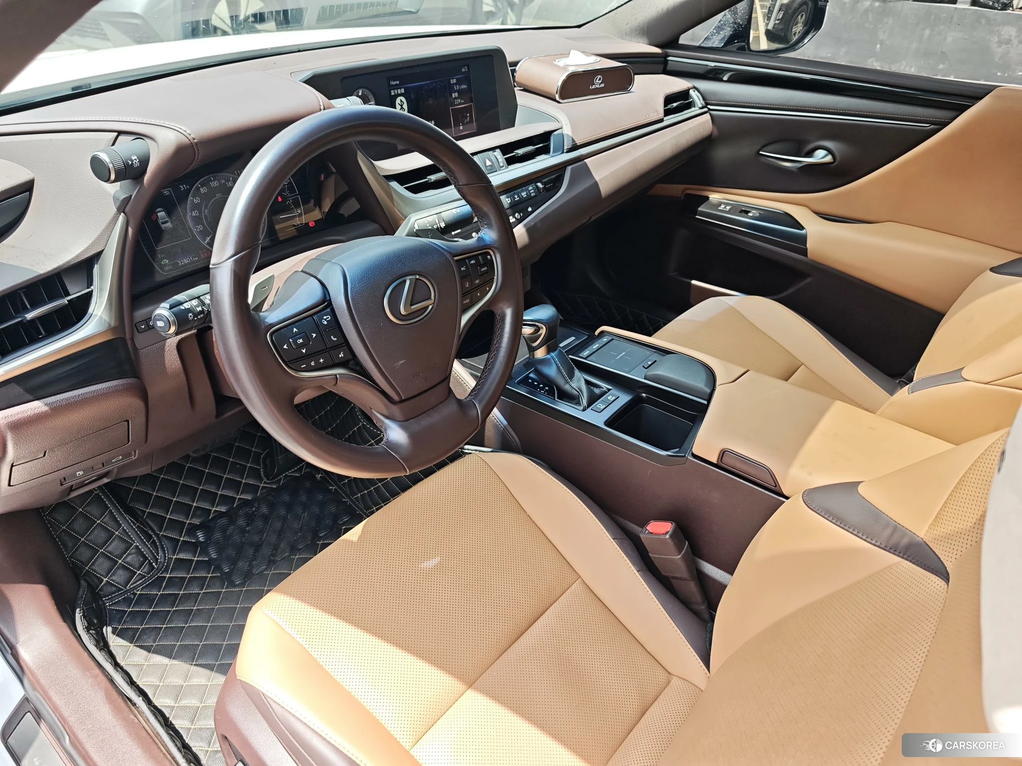 Lexus ES 2019 Белый из Китая, фото 2