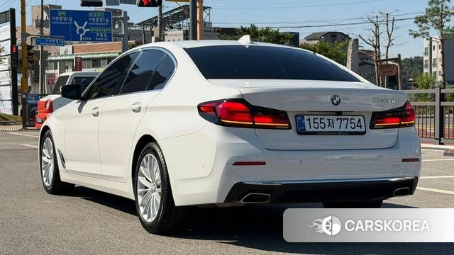 BMW 5 Series (G30) id 4965352 из Кореи 12