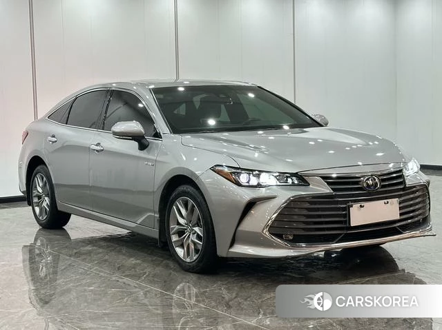 Toyota Avalon 2021 Серебристо-серый из Китая, фото 3