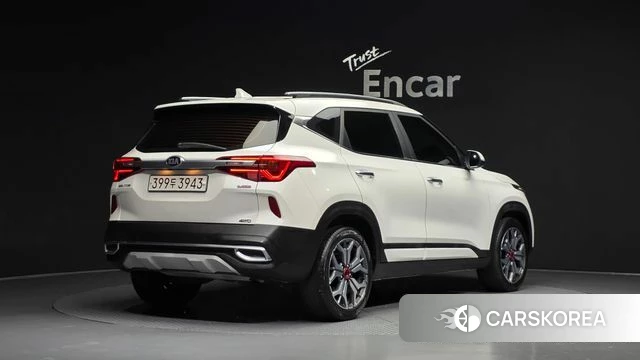 Kia Seltos id 4992745 из Кореи 12
