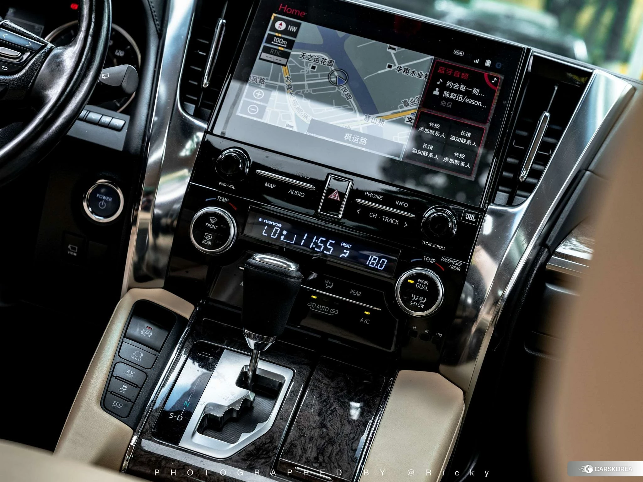 Toyota Alphard 2021 Черный из Китая, фото 6
