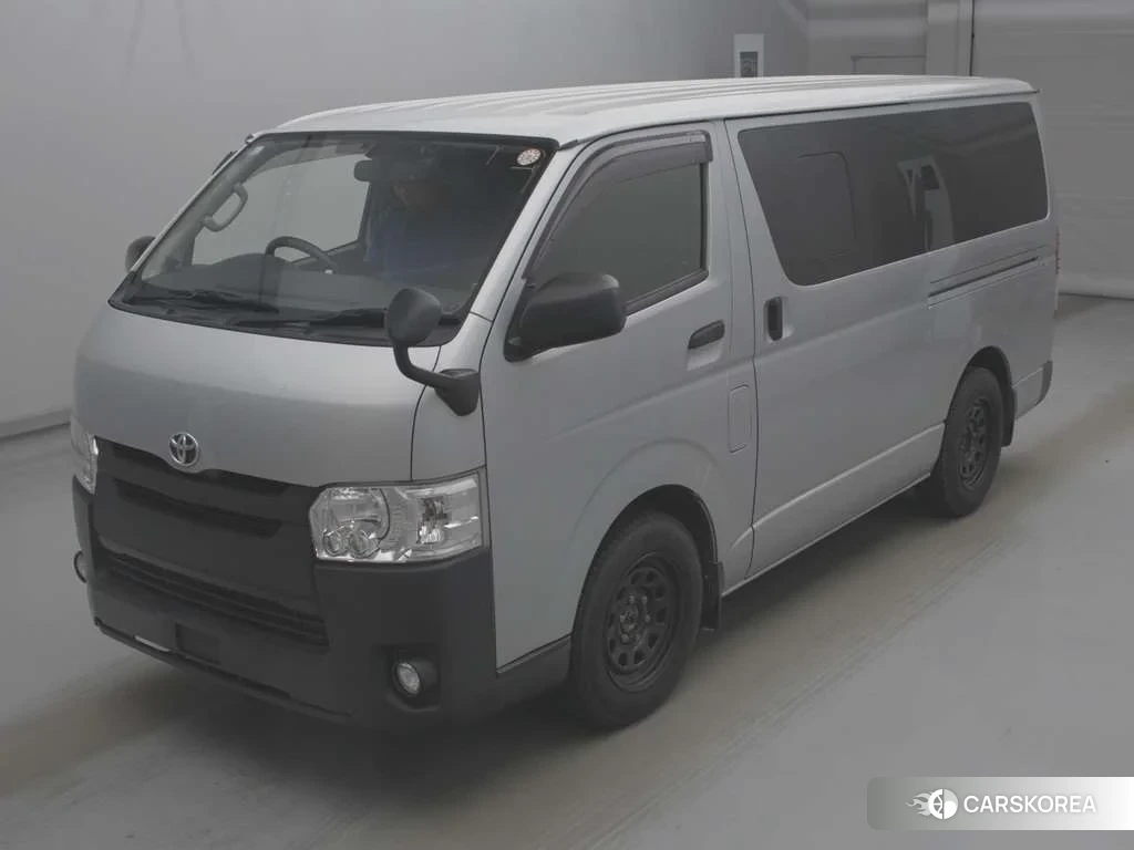 Toyota HiAce Van 2018 из Японии, фото 2