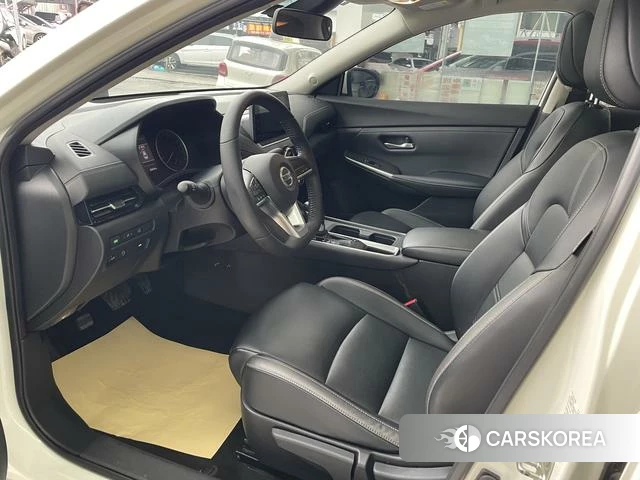 Nissan Sylphy 2021 Белый из Китая, фото 6